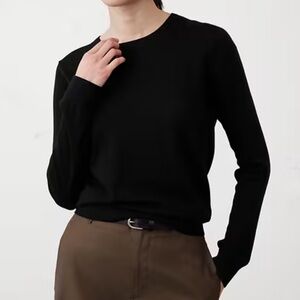 Banana Republic Black Forever Capsule Wardrobe Office Work Basics Soft Sweater